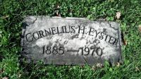 Headstone Cornelius Eyster d. 1970