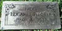 Headstone Edgar Pitcher d. 1937