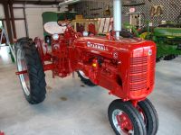 Midwest - Branson, Missouri - Farmall Tractor