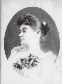 Marie 'Mae' LeMieux Holmes