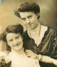 Annie and Edith Raines, sisters